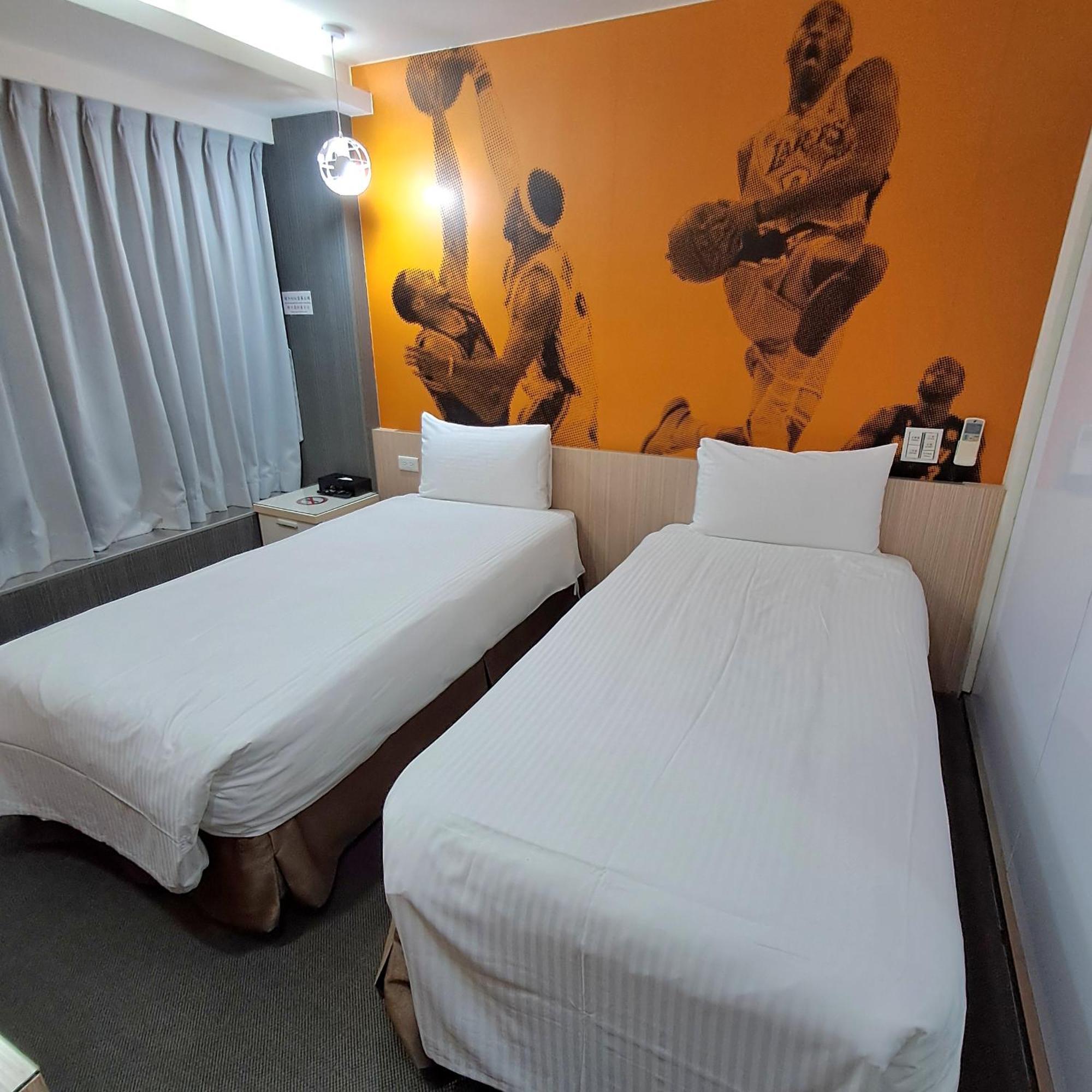 Morwing Hotel Fuzhong Taipeh Exterior foto