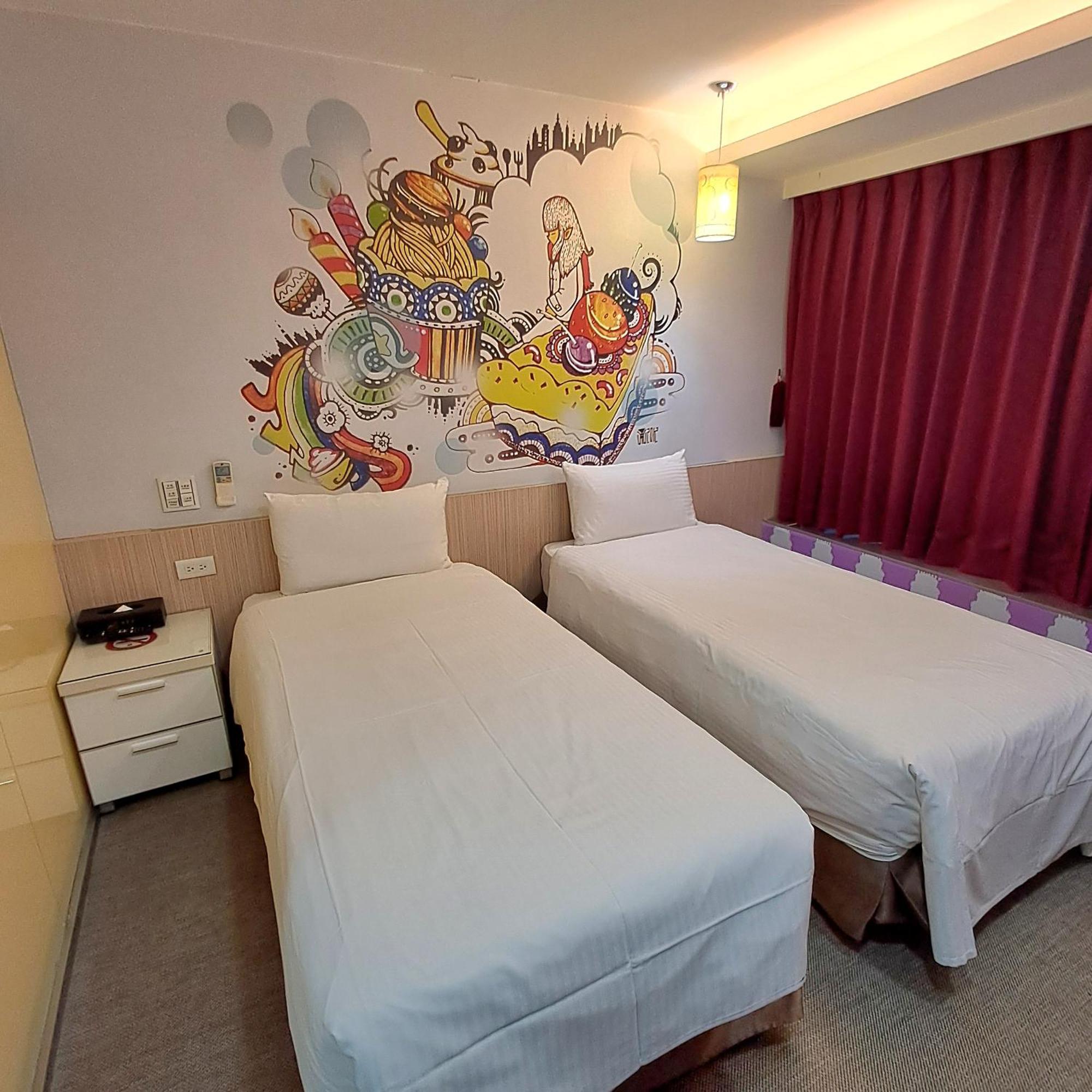 Morwing Hotel Fuzhong Taipeh Exterior foto